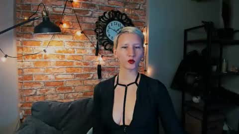 Snapshot of kim_waite chatting on September 20, 3:04 pm Kim online show from September 20, 3:04 pm