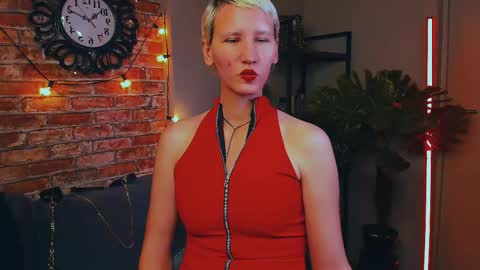 Snapshot of kim_waite chatting on October 4, 12:14 pm Kim online show from October 4, 12:14 pm