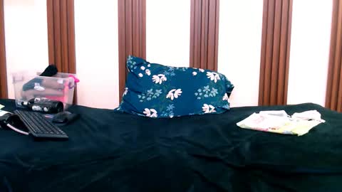 KIMBER online show from March 20, 1:32 am