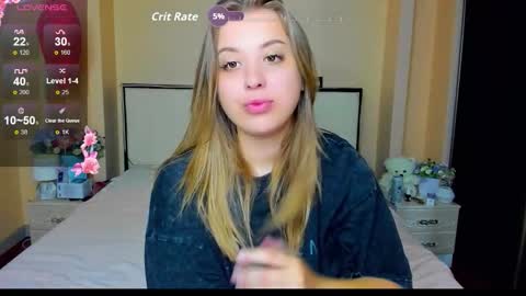Snapshot of kimberly_mmm chatting on September 19, 4:11 pm kimberly_mmm online show from September 19, 4:11 pm