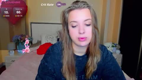 Snapshot of kimberly_mmm chatting on October 2, 1:54 pm kimberly_mmm online show from October 2, 1:54 pm