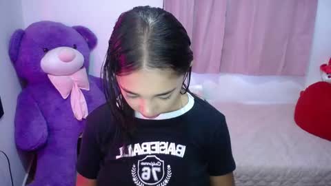 Kim online show from March 7, 1:11 pm