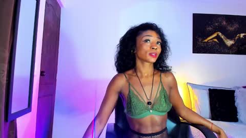 Kimberly Banks online show from February 27, 7:26 pm