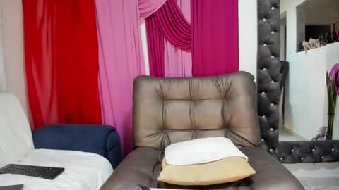 Kimberly online show from December 16, 2:19 am