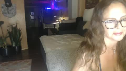 Snapshot of kimberlyfaysantana chatting on September 16, 6:38 am Kimber online show from September 16, 6:38 am