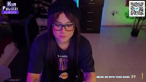 Kimberly Polizzi     online show from February 8, 2:15 am