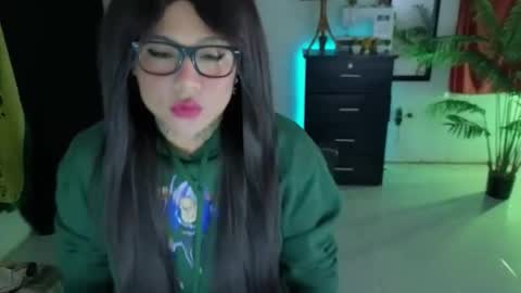 Kimberly Polizzi     online show from December 4, 2:44 am