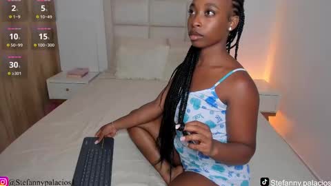 Snapshot of kimberlylenox chatting on September 13, 12:24 am Queen Kim online show from September 13, 12:24 am