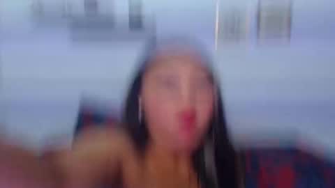 Kim  online show from October 27, 6:52 pm