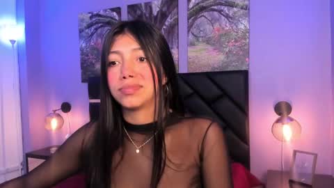 Snapshot of kimberlyvillalobos chatting on February 27, 11:17 am Kimberly Villalobos online show from February 27, 11:17 am