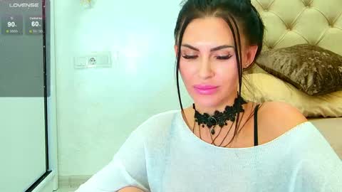 KIm online show from April 13, 4:55 pm