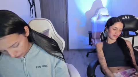 kimmi online show from December 17, 11:44 pm