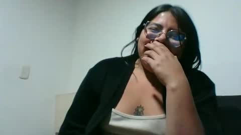 Snapshot of kimmy_kimmy_ chatting on January 31, 5:40 am Kimmy online show from January 31, 5:40 am