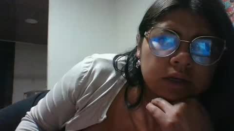 Snapshot of kimmy_kimmy_ chatting on February 27, 1:52 am Kimmy online show from February 27, 1:52 am