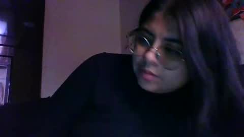 Snapshot of kimmy_kimmy_ chatting on February 14, 10:04 pm Kimmy online show from February 14, 10:04 pm