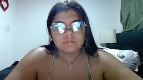 Snapshot of kimmy_kimmy_ chatting on October 26, 11:26 pm Kimmy online show from October 26, 11:26 pm