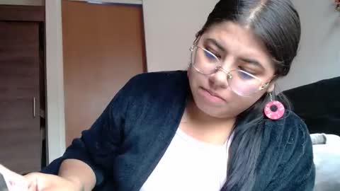 Snapshot of kimmy_kimmy_ chatting on March 11, 5:13 pm Kimmy online show from March 11, 5:13 pm