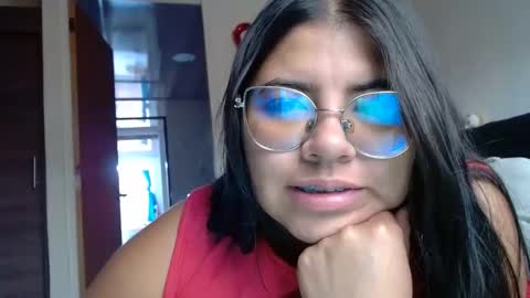 Snapshot of kimmy_kimmy_ chatting on September 8, 8:30 pm Kimmy online show from September 8, 8:30 pm
