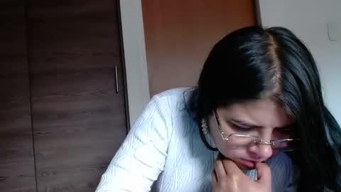 Snapshot of kimmy_kimmy_ chatting on March 12, 3:29 pm Kimmy online show from March 12, 3:29 pm