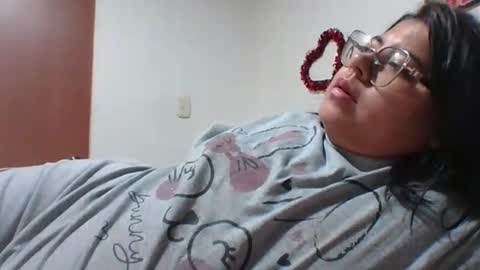 Snapshot of kimmy_kimmy_ chatting on February 12, 4:33 am Kimmy online show from February 12, 4:33 am