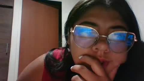 Snapshot of kimmy_kimmy_ chatting on February 17, 1:47 am Kimmy online show from February 17, 1:47 am