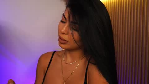 Andreea online show from September 18, 9:19 pm