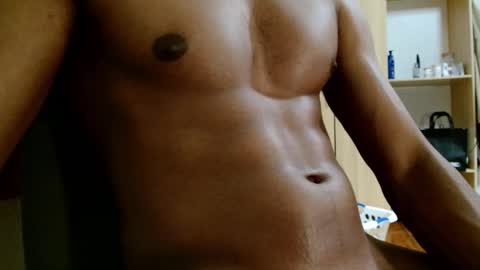 Snapshot of kinda_horny_right_now chatting on September 27, 12:14 pm Isaac online show from September 27, 12:14 pm
