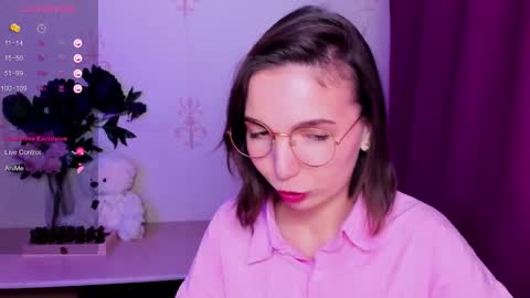 Hazel online show from February 28, 9:02 am