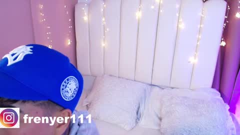 king  help me reach 100 likes online show from February 21, 5:13 am