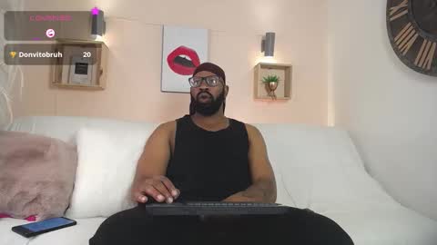 Snapshot of king_mallik chatting on September 15, 1:01 pm Malik online show from September 15, 1:01 pm