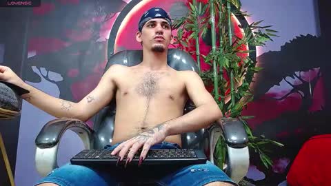 king voy online show from November 23, 9:46 pm