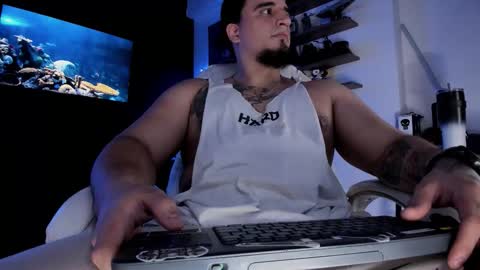 King Bear online show from September 23, 2:16 am