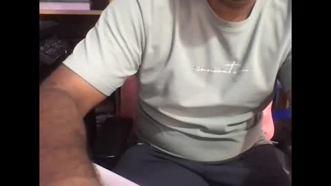 kingcobra_08 online show from April 4, 2:29 am