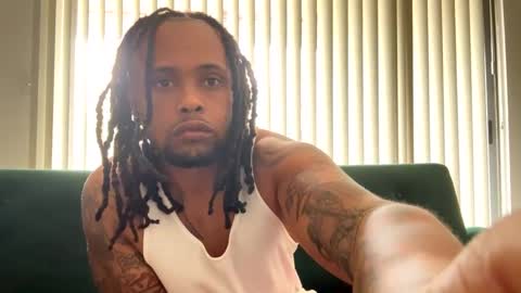 KingDaBiggest online show from September 27, 5:43 pm