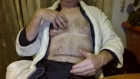 Snapshot of kingdonn1 chatting on September 25, 9:55 pm Don online show from September 25, 9:55 pm