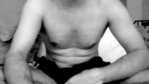 Snapshot of kingindisguise69 chatting on October 25, 3:07 am kingindisguise69 online show from October 25, 3:07 am