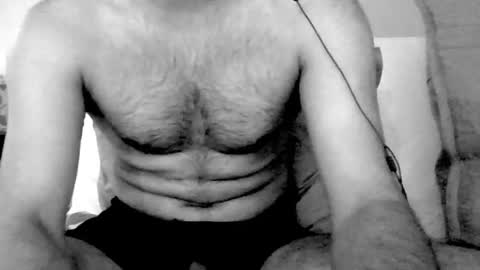 Snapshot of kingindisguise69 chatting on October 8, 3:51 pm kingindisguise69 online show from October 8, 3:51 pm