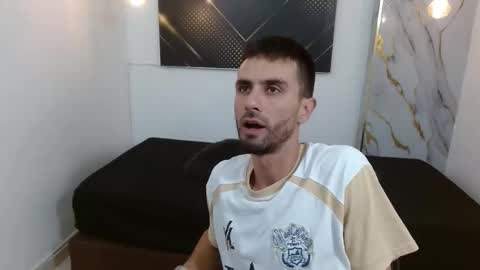 KING  online show from March 16, 3:53 am