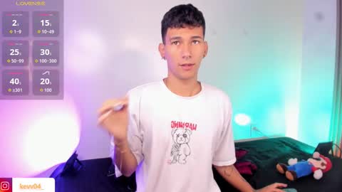  A L E X  online show from February 12, 9:02 am