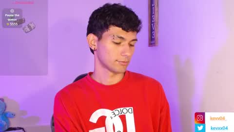  A L E X  online show from November 14, 4:36 am