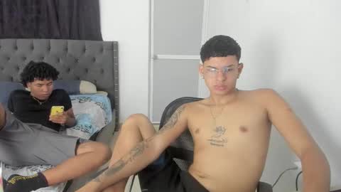 Snapshot of kings_latins chatting on October 20, 10:48 pm DOMINANT ALPHA KINGS online show from October 20, 10:48 pm