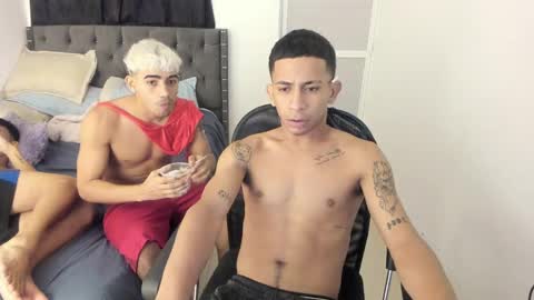 Snapshot of kings_latins chatting on October 7, 7:04 am DOMINANT ALPHA KINGS online show from October 7, 7:04 am