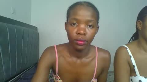 Snapshot of kinky_aria chatting on October 13, 7:38 pm kinky_aria online show from October 13, 7:38 pm