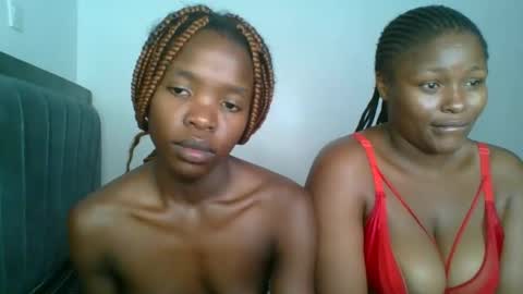 kinky_aria online show from November 18, 10:35 pm