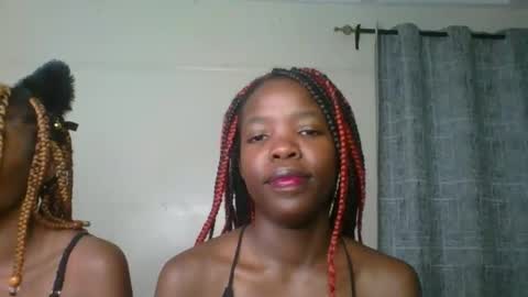 Snapshot of kinky_aria chatting on September 26, 3:25 am kinky_aria online show from September 26, 3:25 am