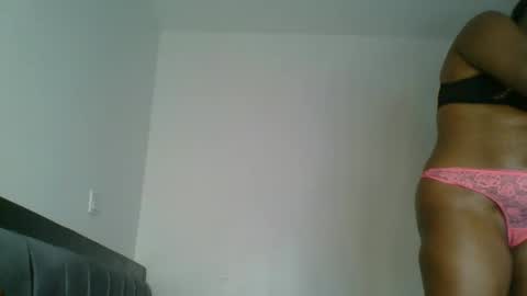 kinky_aria online show from November 19, 10:52 pm