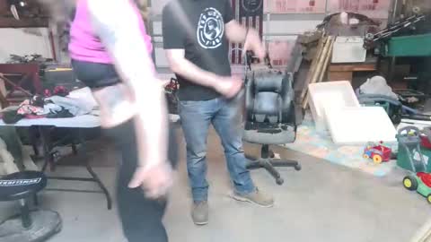 kinky_couple692324 online show from March 29, 2:02 am