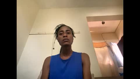 kinkybby_ online show from October 14, 11:57 am