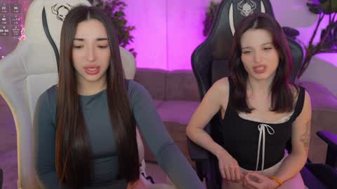 Snapshot of kira0541 chatting on March 11, 8:53 pm Sweet girls online show from March 11, 8:53 pm