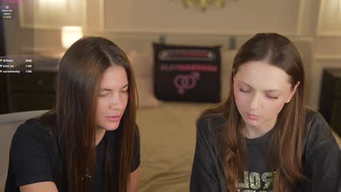 Snapshot of kira0541 chatting on October 13, 5:26 pm Sweet girls online show from October 13, 5:26 pm